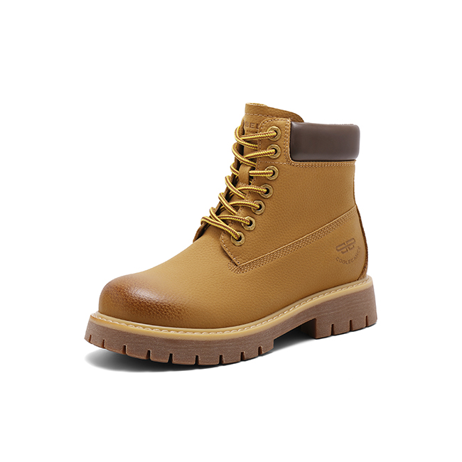 Women’s shoes
